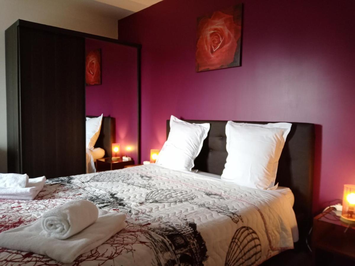 Hotel A Deux Pas Du Rheby Villebois Exteriér fotografie